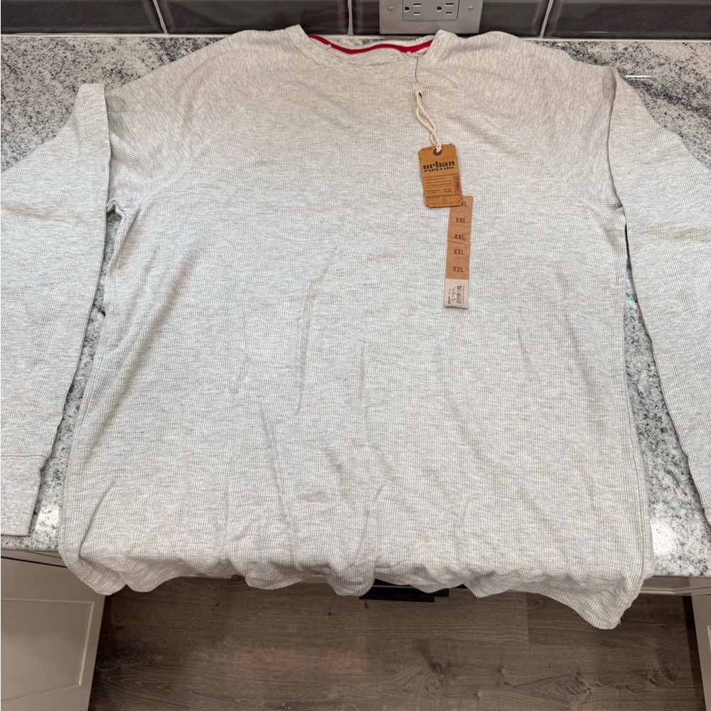 Urban Outfitters Light Gray Long Sleeve Tee